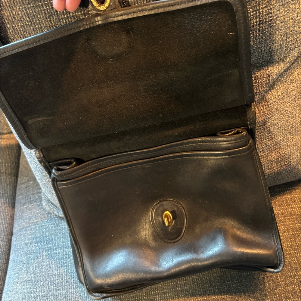 Coach Black Leather Crossbody Bag Willis / Station Bag #9927 - Picture 3 of 6